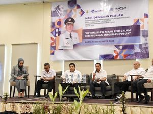 Plt Bupati Karawang Minta Jajaran Gerak Cepat Respons Aduan Masyarakat Plt Bupati Karawang Minta Jajaran Gerak Cepat Respons Aduan Masyarakat