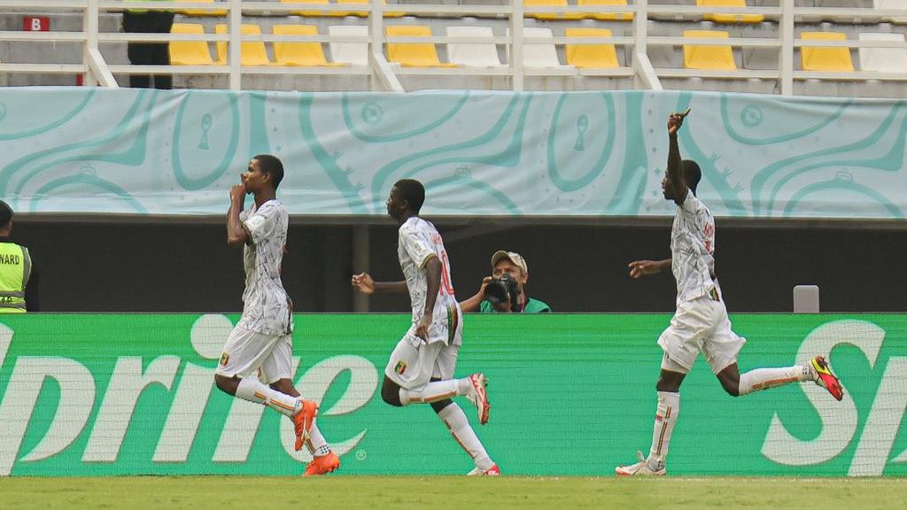 Mali Pesta Gol ke Gawang Kanada Mali Pesta Gol ke Gawang Kanada