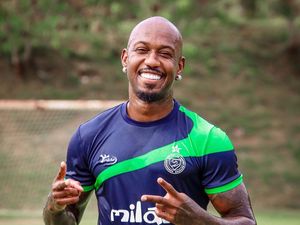 Persebaya Punya Striker Baru Paulo Henrique