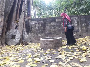 Air Sumur Gemuling di Gresik Tak Pernah Kering Meski Kemarau Panjang Air Sumur Gemuling di Gresik Tak Pernah Kering Meski Kemarau Panjang