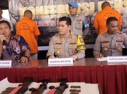 Polisi Serahkan Berkas Kasus Penyelundupan Senpi Pesanan KKB Papua ke Jaksa