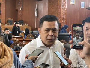 Anggota DPRD Depok Soroti Pemberi Bantuan Stunting Pakai Slayer Oranye