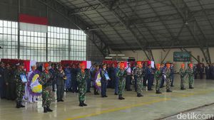 Penghormatan Terakhir 4 Jenazah Awak Pesawat Latih Super Tucano