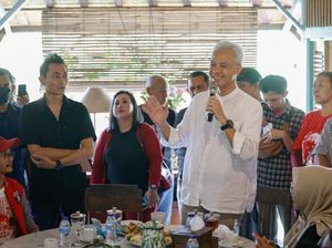 Temui Relawan di Purwakarta, Ganjar Dengarkan Curhat soal UMKM-Atlet