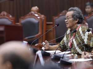 Pencipta Soundtrack Keluarga Cemara Minta Keadilan ke MK Pencipta Soundtrack Keluarga Cemara Minta Keadilan ke MK