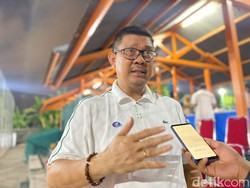 Rocky Gerung-Prof Arifin Mochtar Jadi Penanggap Dialog Capres di Makassar