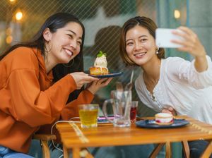 5 Rekomendasi Kafe di Ashta District 8, Pernah Berkunjung?