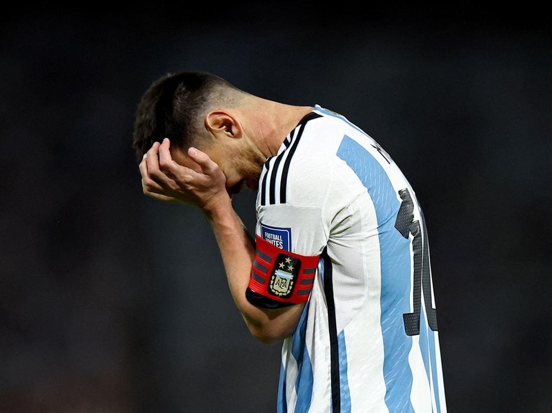 Soccer Football - World Cup - South American Qualifiers - Argentina v Uruguay - Estadio La Bombonera, Buenos Aires, Argentina - November 16, 2023 Argentina's Lionel Messi reacts REUTERS/Agustin Marcarian     TPX IMAGES OF THE DAY