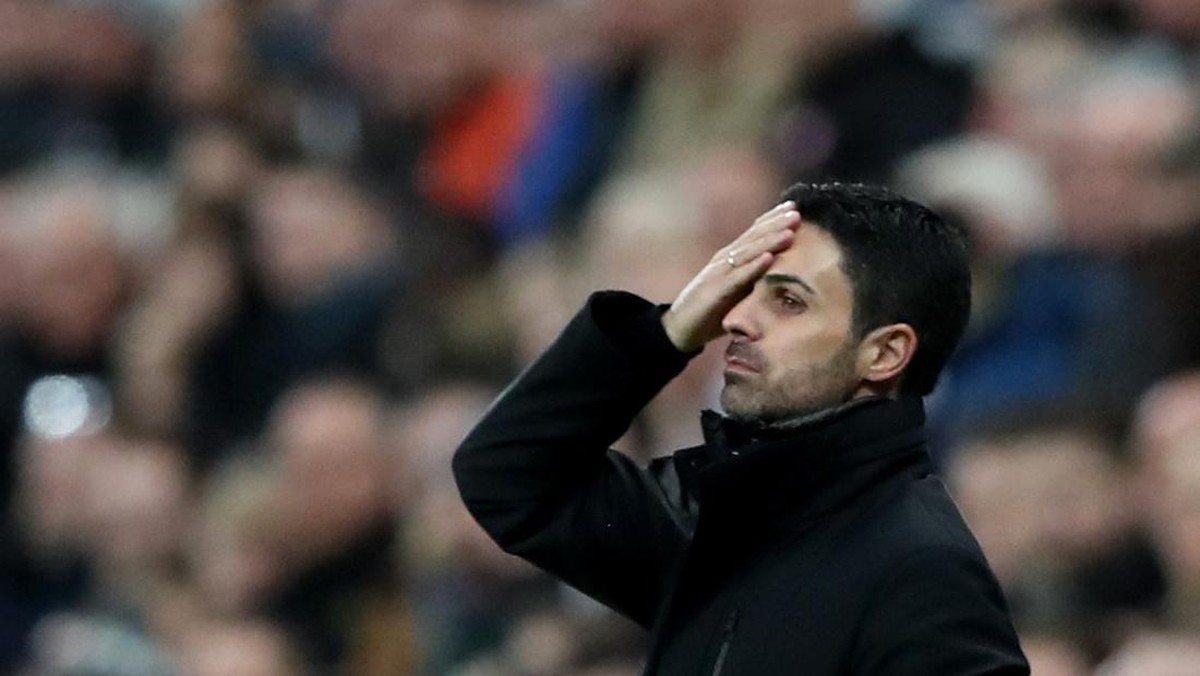 Mikel Arteta didakwa FA usai memprotes keras keputusan wasit (REUTERS/SCOTT HEPPELL)
