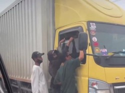 Viral Video Pemalakan Sopir Boks Asal Jakarta, Polisi Buru 4 Pelaku