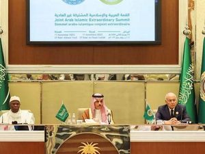 Pemimpin Arab-Islam Salahkan Barat Atas Penderitaan Warga Gaza