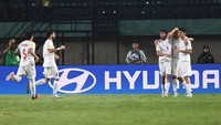 Laga Iran U-17 vs Kaledonia Baru U-17 dilangsungkan di Stadion Jalak Harupat, Bandung, pada Jumat (17/11) malam WIB. Gelandang Amirmohammad Razaghinia menjadi penentu kemenangan Iran usai mencetak sepasang gol di babak pertama.