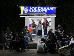 Unik! Ice Cream Service, Toko Es Krim dengan Konsep Otomotif