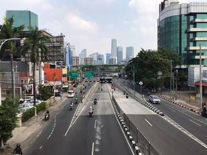 Ogah Macet Parah Lagi, Warga Setuju Tutup Got Underpass Mampang Diganti Beton Ogah Macet Parah Lagi, Warga Setuju Tutup Got Underpass Mampang Diganti Beton