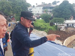 Tinjau Longsor di Jl Batutulis, Bima Arya: Ada Salah Perhitungan Konstruksi