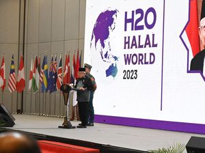 Wapres Maruf Amin Ajak Pelaku Industri Halal Global Investasi di Indonesia Wapres Maruf Amin Ajak Pelaku Industri Halal Global Investasi di Indonesia