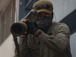 Pengakuan Rio Dewanto dalam Trailer 13 Bom di Jakarta: Nggak Kebayang Bisa Jadi Teroris Pengakuan Rio Dewanto dalam Trailer 13 Bom di Jakarta: Nggak Kebayang Bisa Jadi Teroris