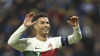 Cristiano Ronaldo, 10 gol buat Portugal. Foto: AP/Armin Durgut