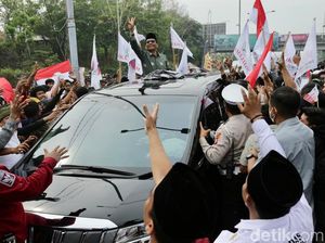Tiba di Madura, Mahfud Bakal Hadiri Istighosah Kebangsaan-Temui Relawan