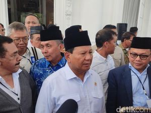 Prabowo Berduka 2 Super Tucano Jatuh, Kunjungi Rumah Korban di Malang Prabowo Berduka 2 Super Tucano Jatuh, Kunjungi Rumah Korban di Malang