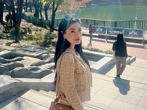 8 Gaya Stylish Titi Kamal di Korea, Pesonanya saat Pakai Hanbok Bikin Terpana 8 Gaya Stylish Titi Kamal di Korea, Pesonanya saat Pakai Hanbok Bikin Terpana