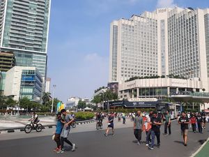 Cerita Warga Bahagia CFD di Kawasan Bundaran HI gegara Udara Bersih