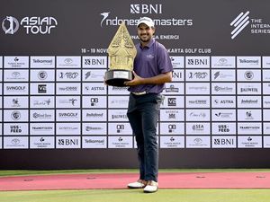 Pegolf Gaganjeet Bhullar Ukir Sejarah Usai Juara Indonesia Masters 2023 Pegolf Gaganjeet Bhullar Ukir Sejarah Usai Juara Indonesia Masters 2023