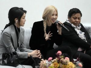 Gaya Rose BLACKPINK Jadi Pembicara KTT APEC, Bareng Ibu Negara Korsel Gaya Rose BLACKPINK Jadi Pembicara KTT APEC, Bareng Ibu Negara Korsel