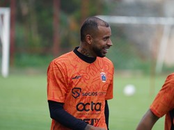 Striker Baru Persija Gustavo Almeida Berpotensi Absen Lama