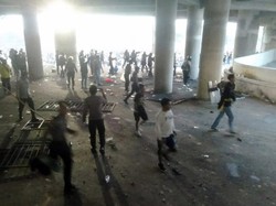 5 Anak Divonis 1 Bulan Penjara Buntut Ricuh Suporter di Stadion GJOS