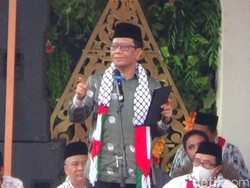 Jawaban Irit Mahfud Md Usai Dilaporkan ke Bawaslu gegara Pantun Nomor 3