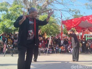Mengenal Sampyong, Kesenian Ekstrem dari Majalengka