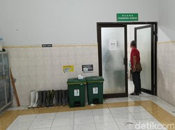 11 Jenazah Korban Elf Tertabrak KA Probowangi Dievakuasi ke RSUD Lumajang