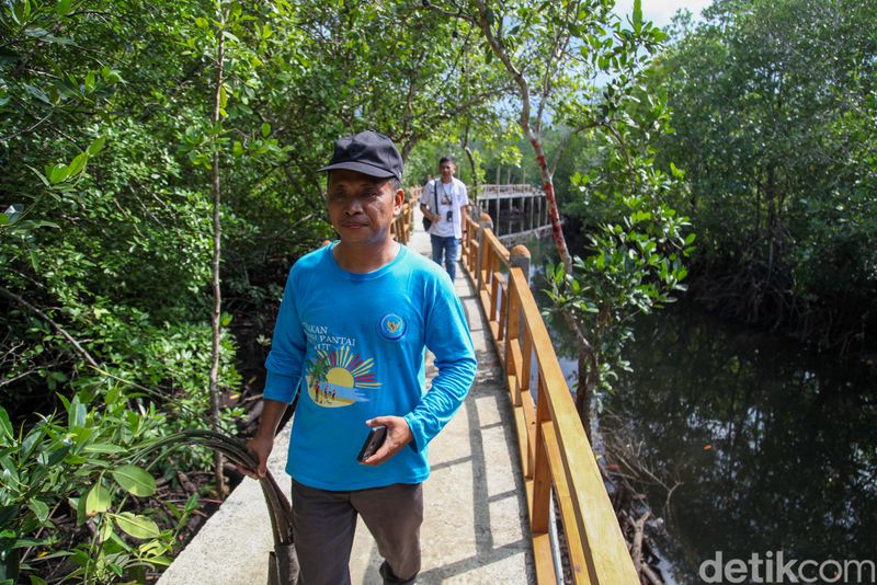 Desa Palaes Bersolek, Sukses Kembangkan Pariwisata dalam 3 Tahun!