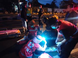 Pemotor Wanita Tewas Usai Terobos Lampu Merah Lalu Tabrak Mobil di Bantul