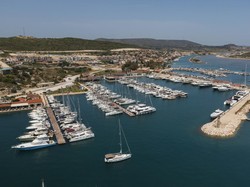 Diam-diam Abu Dhabi Mau Beli Pelabuhan Turki