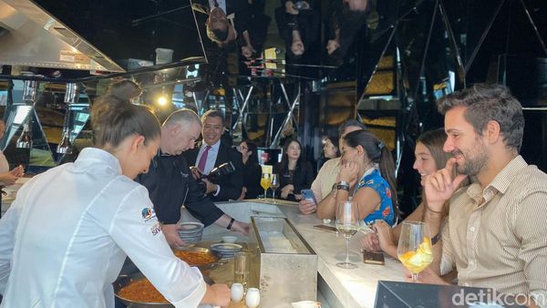 Di Sini Bisa Makan Paella Autentik Spanyol Berhadiah Tiket ke Barcelona