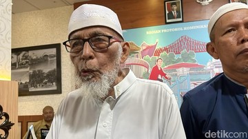 Pengasuh Ponpes Ngruki Abu Bakar Ba'asyir Masuk Rumah Sakit