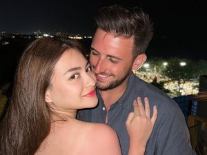 Ladislao Camara Dekat dengan Adzam Tanpa Diminta Nathalie Holscher Ladislao Camara Dekat dengan Adzam Tanpa Diminta Nathalie Holscher