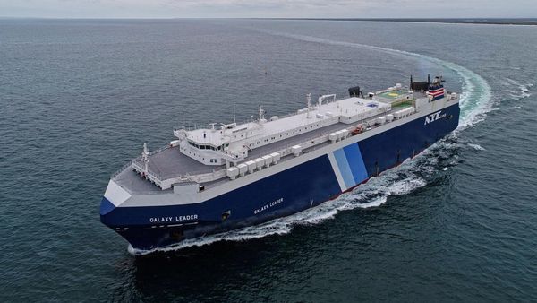 Penampakan Kapal Terkait Israel yang Dibajak Houthi di Laut Merah