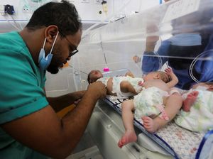 Ortu Tolak 2 Bayi Prematur Dievakuasi dari Gaza ke Mesir