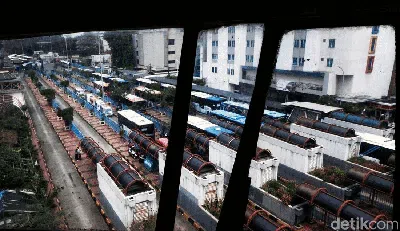 Senja Kala Terminal Blok M yang Penuh Kenangan
