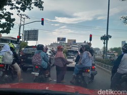 Catat! Beri Uang ke Pengemis-Gelandangan di Bengkulu Didenda Rp 1 Juta