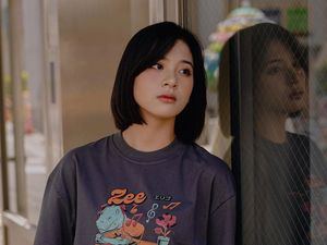 5 Potret Zee JKT48 Berambut Pendek