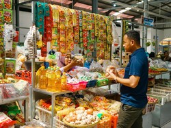 Raudi Akmal Apresiasi Operasi Pasar Murah yang Digelar Pemkab Sleman