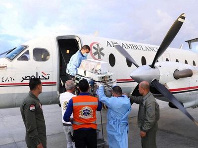 Bayi-bayi Prematur Dievakuasi dari Gaza ke Mesir