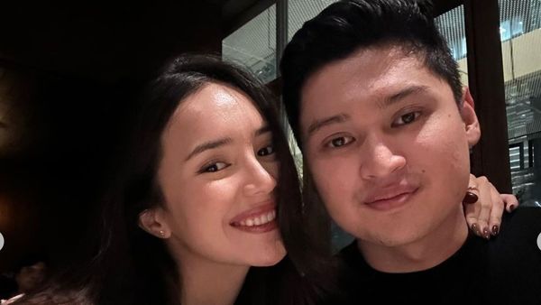 7 Potret Beby Tsabina Bareng Pacar Baru Anggota DPR, Go Publik di Hari Ultah