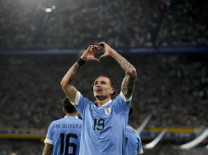 Cieee... Darwin Nunez Disanjung Messi Cieee... Darwin Nunez Disanjung Messi