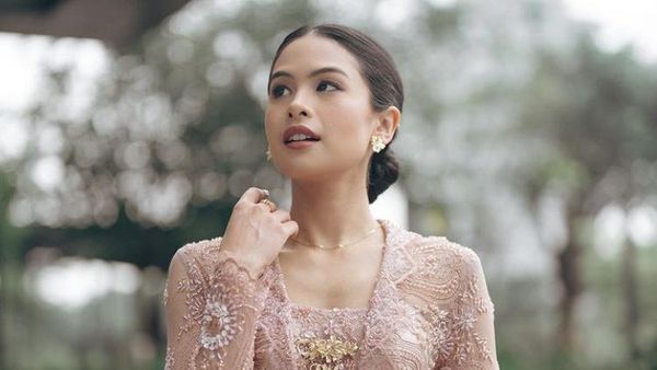 7 Tren Baju Bridesmaid dengan Kebaya ala Artis dari BCL Hingga Dian Sastro