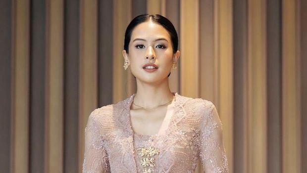 Maudy Ayunda Jadi Bridesmaid